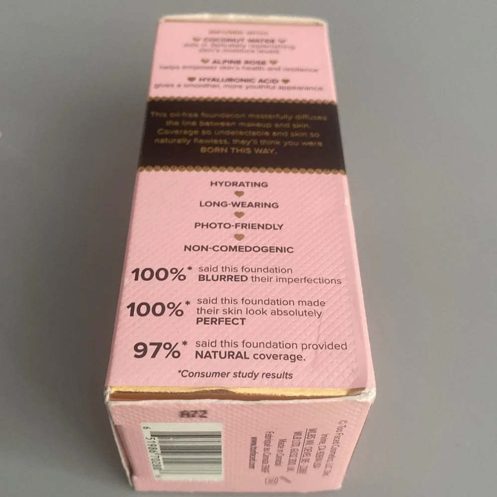 Too Faced Born This Way Natural Finish Longwear Liquid Foundation, Sable 1oz‎